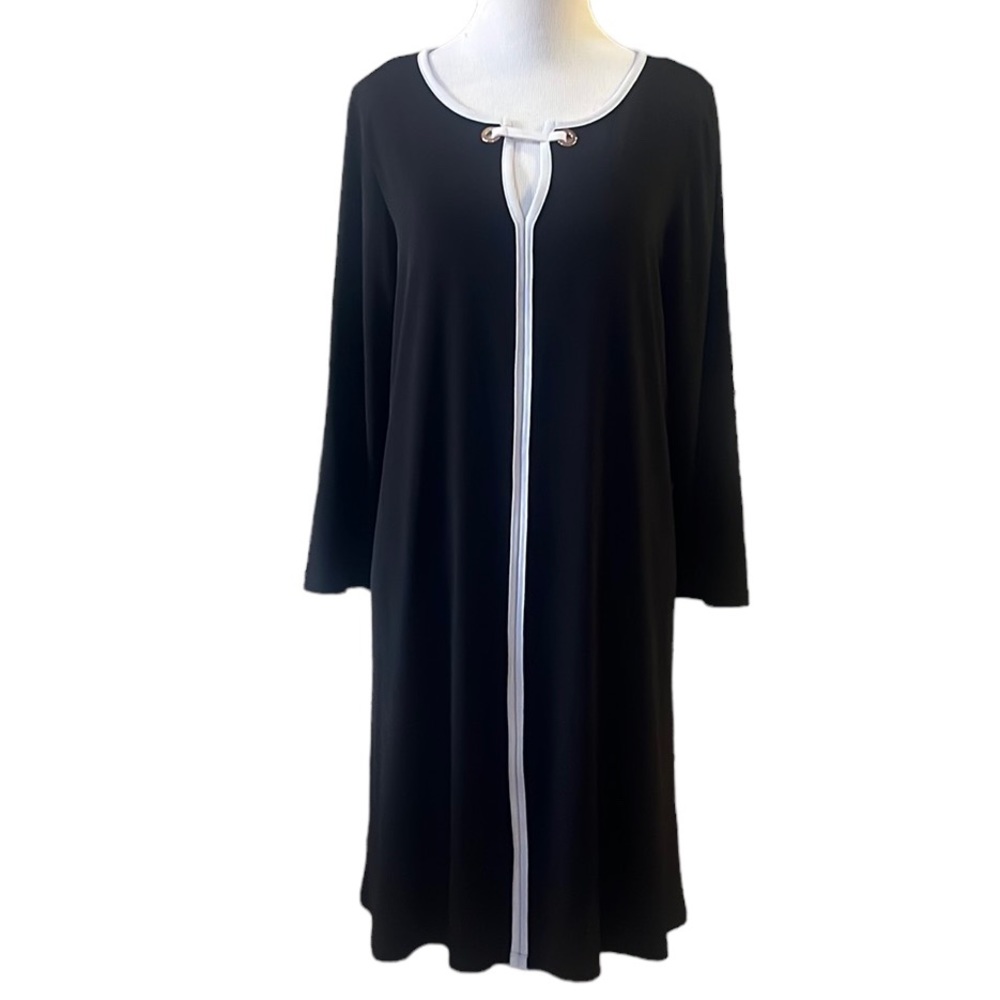IVANKA TRUMP MIDI SHEATH DRESS BLACK WHITE SIZE MEDIUM